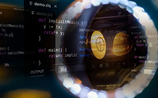 新安 api php源码,下载的php源码怎么运行呢？